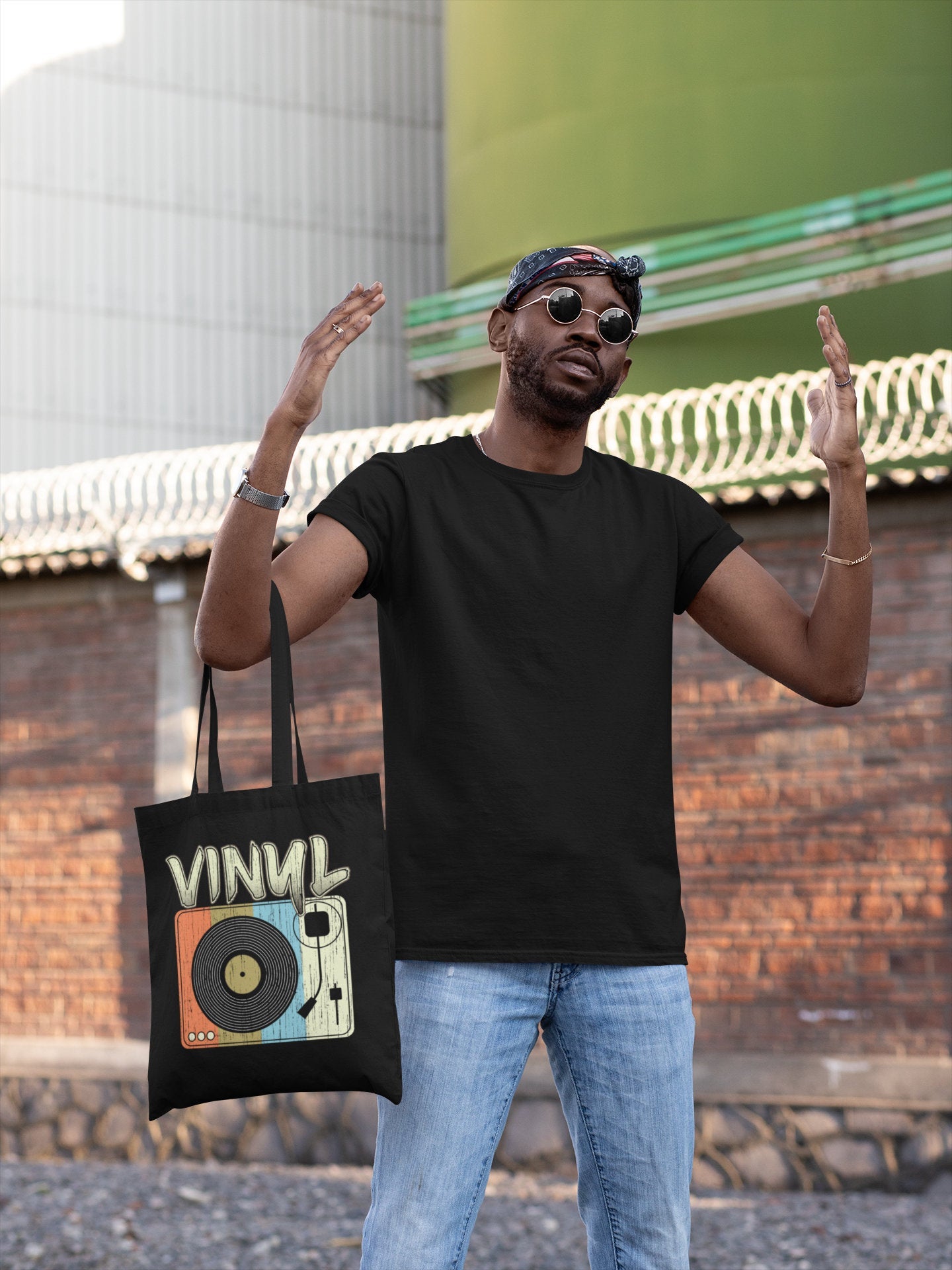 Record Player Tote Bag, Retro & Vintage Turntable Design Organic Cotton Bag for Carrying Records