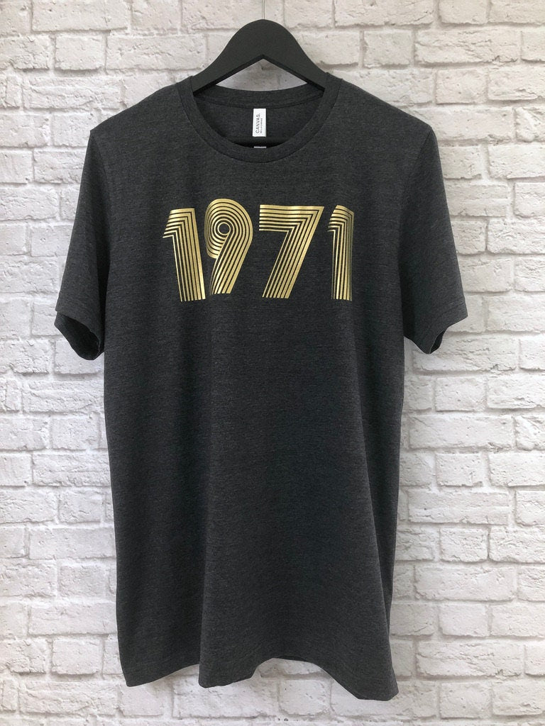 1971 T Shirt Metallic Gold or Silver Foil, 51st Birthday Gift T-Shirt in Retro & Vintage 70s style, MCMLXXI Fiftieth Unisex Tee Shirt Top